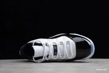 Hyperoad BLACK JORDAN MENS AIR 11 LOW WHITE RETRO 
